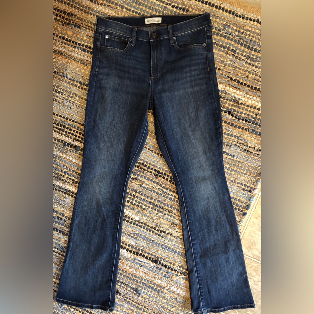 EUC Women’s GAP 1969 Baby Boot Denim